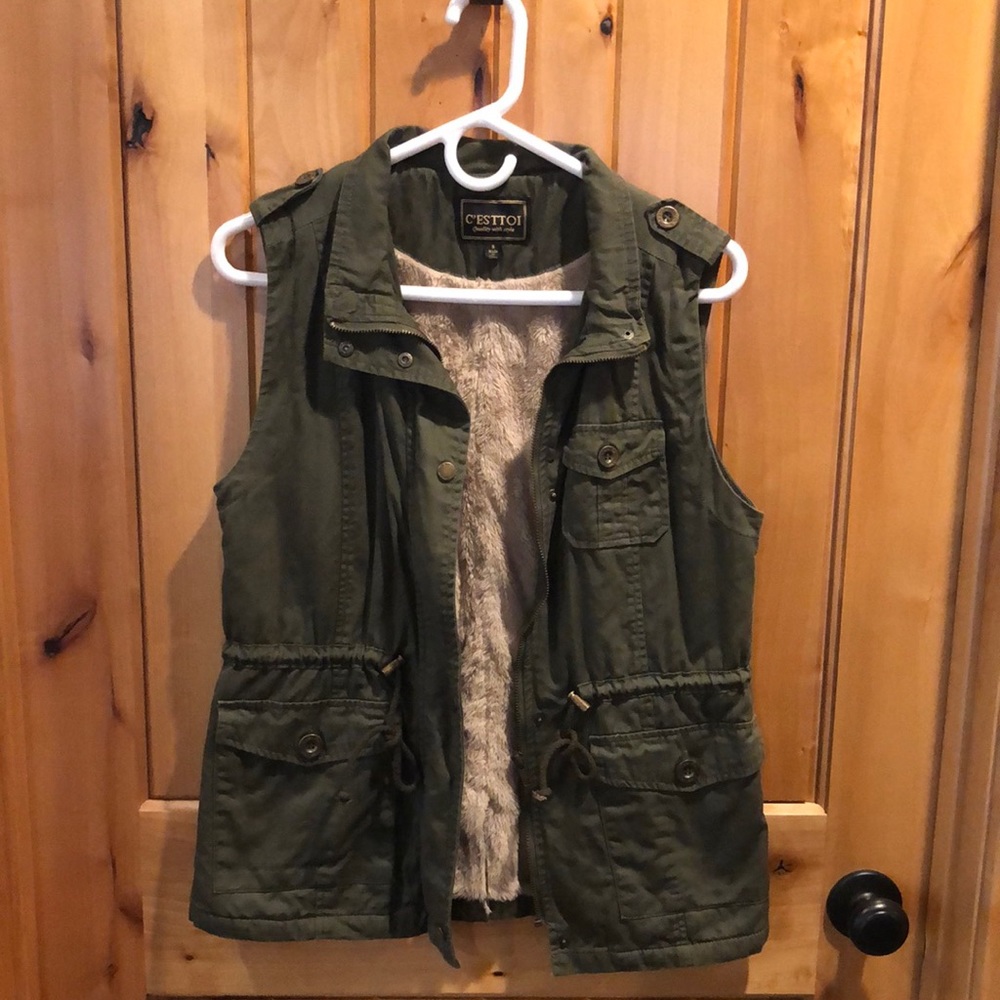 Women’s Sz S C’esttoi Olive Green Lined Utility Vest